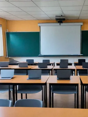 Quais as vantagens de usar tecnologia na sala de aula?