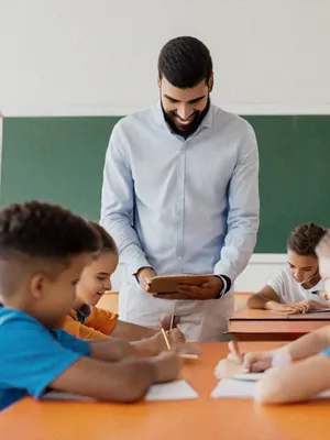 Quais são as melhores estratégias para envolver os alunos?