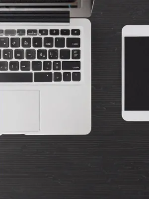 Quais são os benefícios da integração de tecnologia no plano de aula?